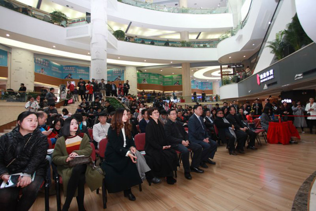 1496423013108061.jpg 3-新書簽售暨作者見面會現(xiàn)場.jpg