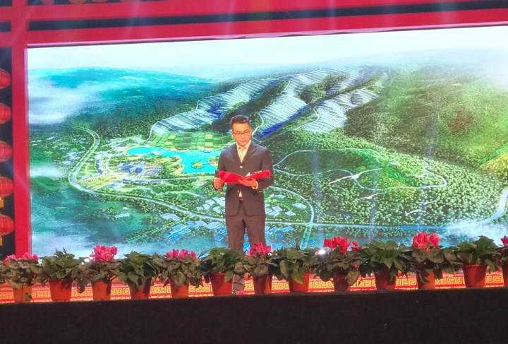 1496474233139271.jpg 4-播音員朗誦趙振元詩集節選 《溫暖的陽光》.jpg