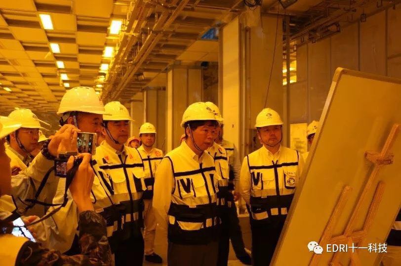 1525312929483958.jpg 3.jpg